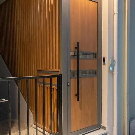 Brand New Suites In City Center Heraklion  Exterior photo